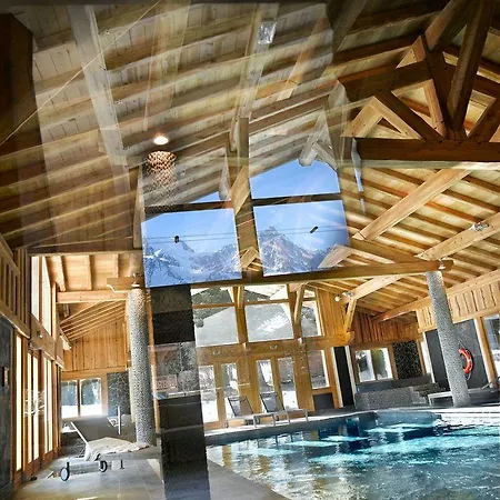 Aparthotel Cgh Boutique Le Hameau De Pierre Blanche Les Houches