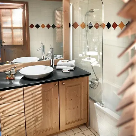 Cgh Boutique Le Hameau De Pierre Blanche Les Houches
