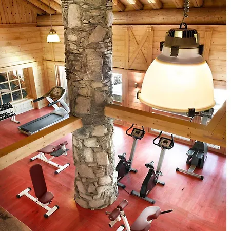 Cgh Boutique Le Hameau De Pierre Blanche Aparthotel 5*