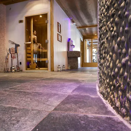 Appart hôtel Cgh Résidences&spas Le Hameau De Pierre Blanche 5*