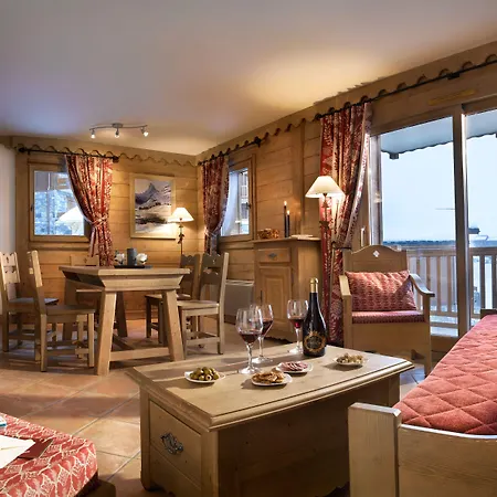 מלון דירות Cgh Boutique Le Hameau De Pierre Blanche 5*