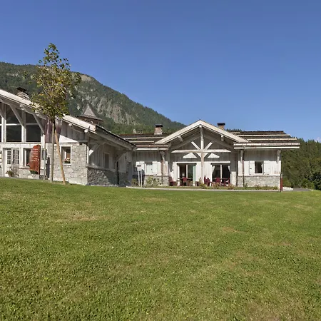 Cgh Boutique Le Hameau De Pierre Blanche 5* אוש