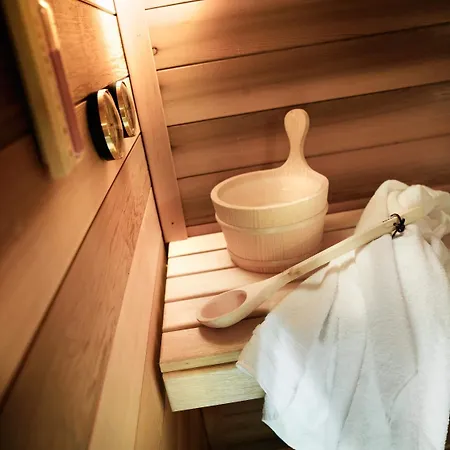 מלון דירות Cgh Boutique Le Hameau De Pierre Blanche 5*